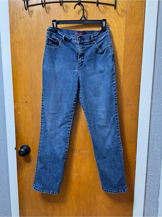 Gloria Vanderbilt Denim - Gloria Vanderbilt Classic Straight-Leg Jeans in Blue Wash